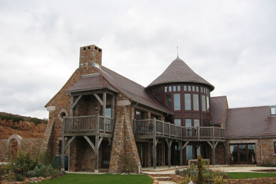 Green oak frame house