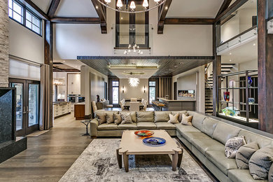 Example of a family room design in Toronto