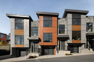 Huge trendy exterior home photo in Vancouver
