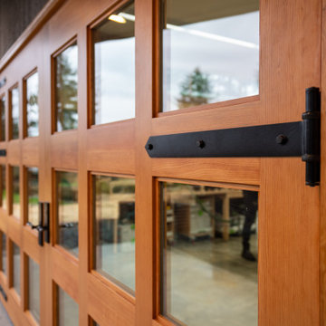 Bellevue Garage & Woodworking Workshop