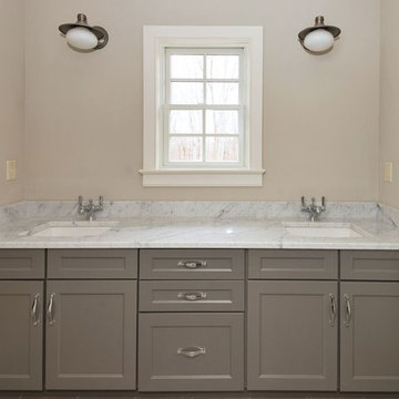 Yardley bath w/ Mid Continent