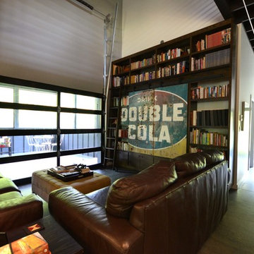 Living Room connected to screen porch via a garage door