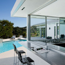 Indoor-Outdoor