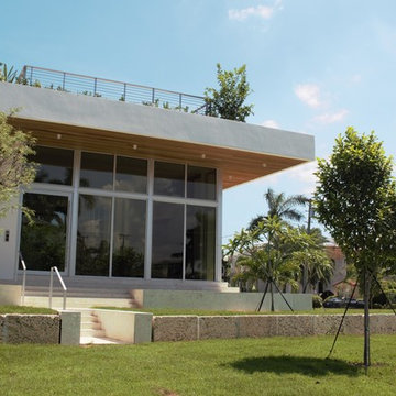 Miami Beach - Venetian Isles Modern Home