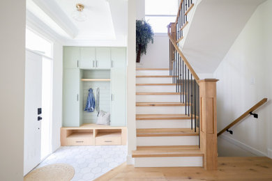 Transitional entryway photo in Vancouver