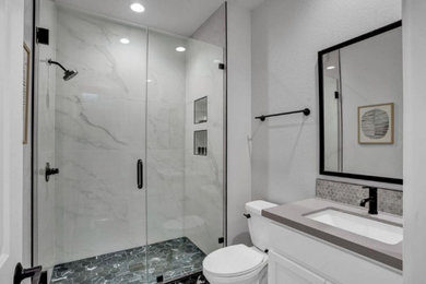 Bathroom - modern bathroom idea in Other