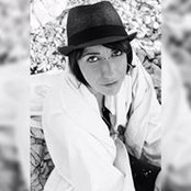 Mary Vernillo's photo