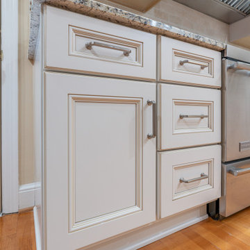 Small White Kitchen Design Roanoke, VA