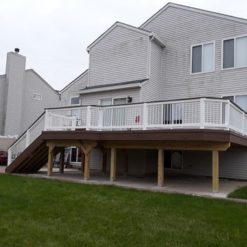 Spacious Timbertech Deck by Lockport, IL Timbertech Deck Builder.