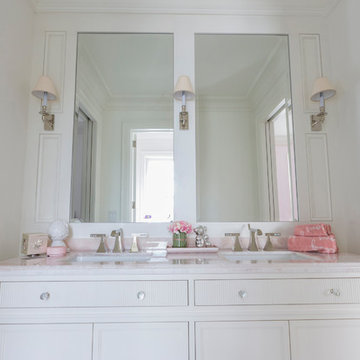 White Kitchen in Toronto