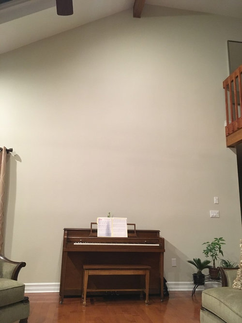 How to decorate a large wall space