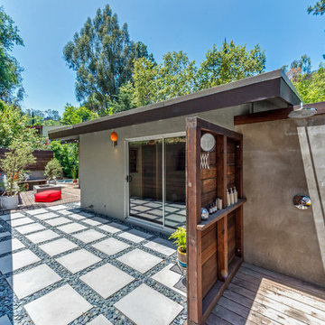 Laurel Canyon :: Wonderland Mid-Century Modern