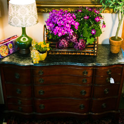 Gracious Store Treasures - Home Decor