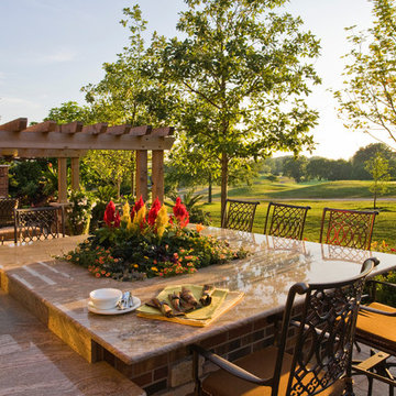 Grills and Outdoor Kitchens