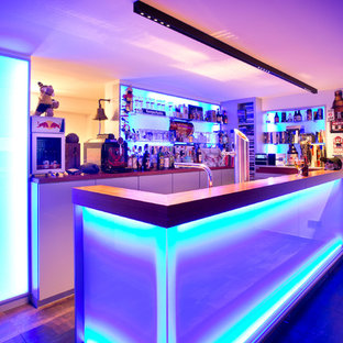 ケルンのコンテンポラリースタイルのおしゃれなホームバーの写真