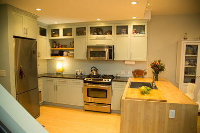 Inspiration for a transitional kitchen remodel in Boston