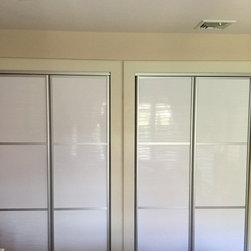 BFD-07 WengeWhite Obscure Glass Single Bi-Fold Door - Interior Doors