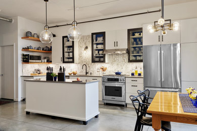 Trendy kitchen photo in Portland