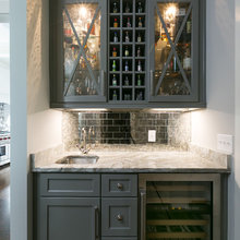 Bar & Wine Cellar