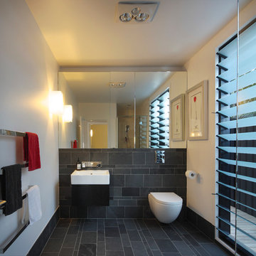 Pre-war Cottage - Stylish with Natural Light