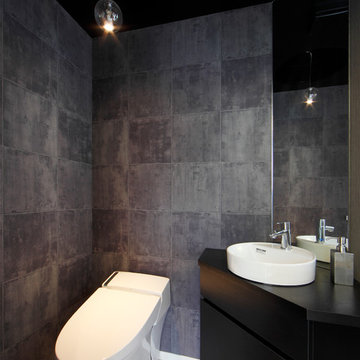 ふたつのストーリーのある家