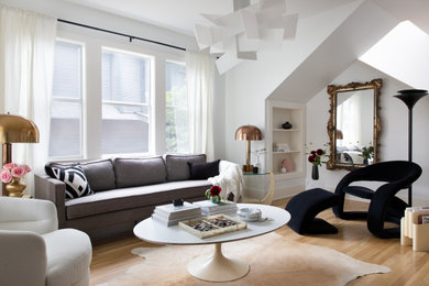 Minimalist living room photo in Austin
