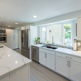 Parkway Dr (Interior and Exterior Remodel)