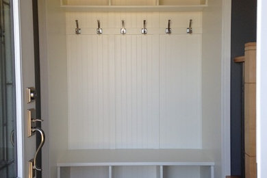 Entryway - entryway idea in Calgary