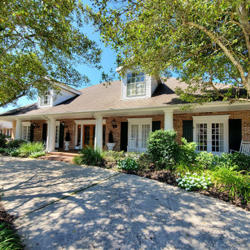 Home for sale with oversize lot by the levee @ 3812 Edenborn Ave, Metairie, LA
