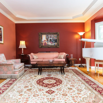 21 Richard Avenue, Sudbury, MA