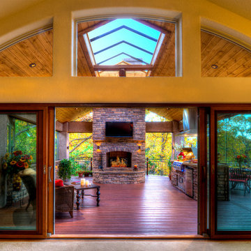 Outdoor Living and Dining