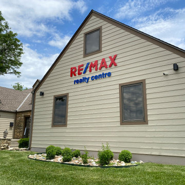 Re/Max Realty Centre