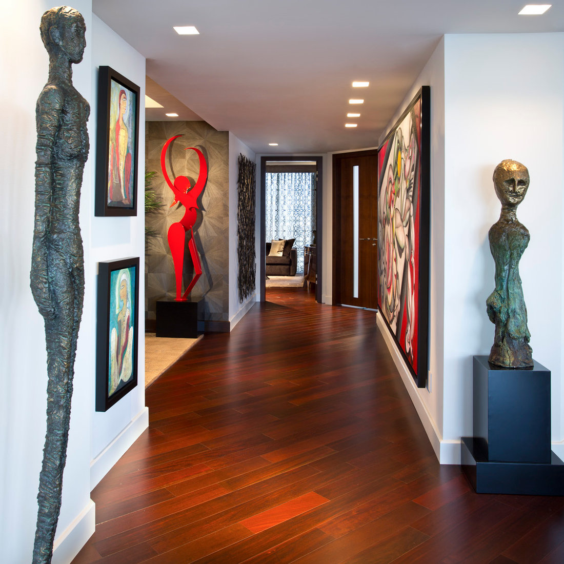Main Entrance, Hallway