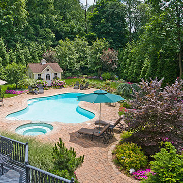 Pools & Water Features