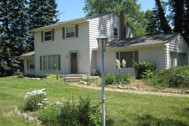 Inspiration for a timeless exterior home remodel in Detroit