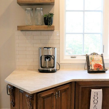 Town & Country Mo-Traditional Topping Estate