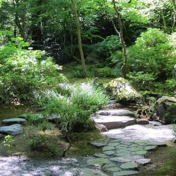 Peninsula Garden