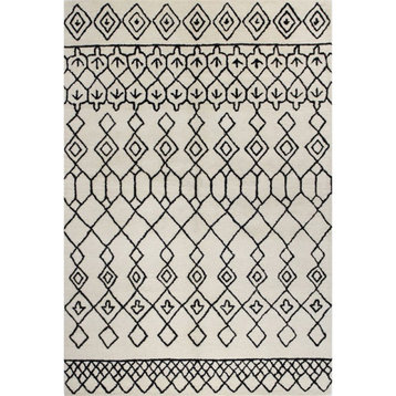 Bashian Chelsea Avalon 7'6" x 9'6" Area Rug in Ivory and Black