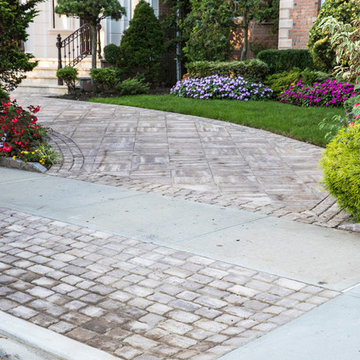 Queens Entryway