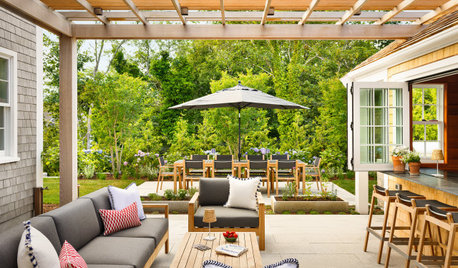 10 Ways to Turn Your Backyard Into a Resort-Inspired Retreat