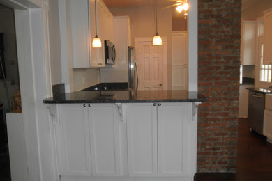 Inspiration for a craftsman kitchen remodel in Baltimore