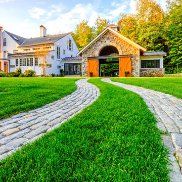 New Hampshire Farmhouse & With Cobblestone Drive