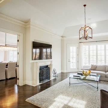 Luxurious Bungalow - Living, Dining, Foyer & Recreational Room