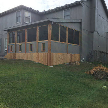 Enclosed deck