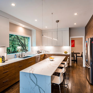 Cosmopolitan by Don Justice Cabinet Makers