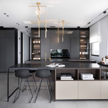 YSM HOUSE | PARALLEL LINES