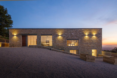 Photo of a contemporary home in Gloucestershire.