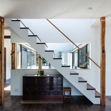 Roof / Stairs