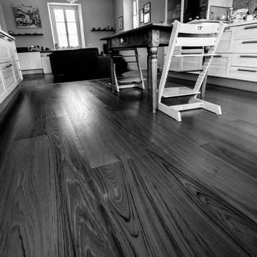 Villa Privata - pavimento in legno di Teak oliato spazzolato