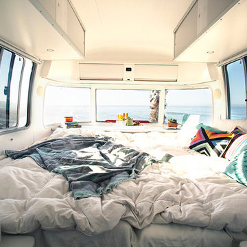 1984 AIRSTREAM 310 MOTORHOME – POPPY – SOLD